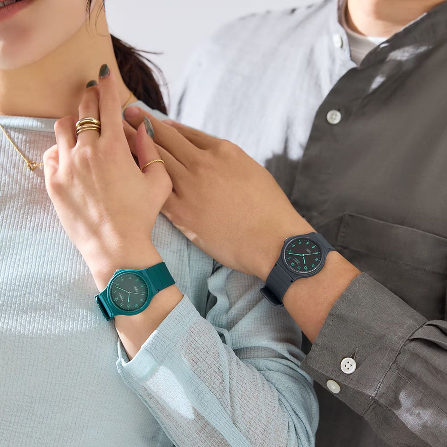 Zegarek Casio Classic na pasku MQ-24B-8BEF czarny z cyframi. Minimalistyczny zegarek Casio. Tani zegarek Casio. Zegarek dziecięcy.Czarny zegarek dla kobiety. Zegarek z cyframi. CASIO Collection STANDARD. Zegarek na prezent1.jpg