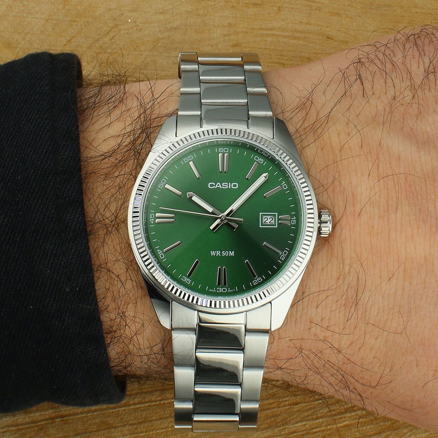 Zegarek męski Casio Timeless Collection MTP-1302PD-3AVEF – zielona tarcza, stalowa bransoleta (2).jpg