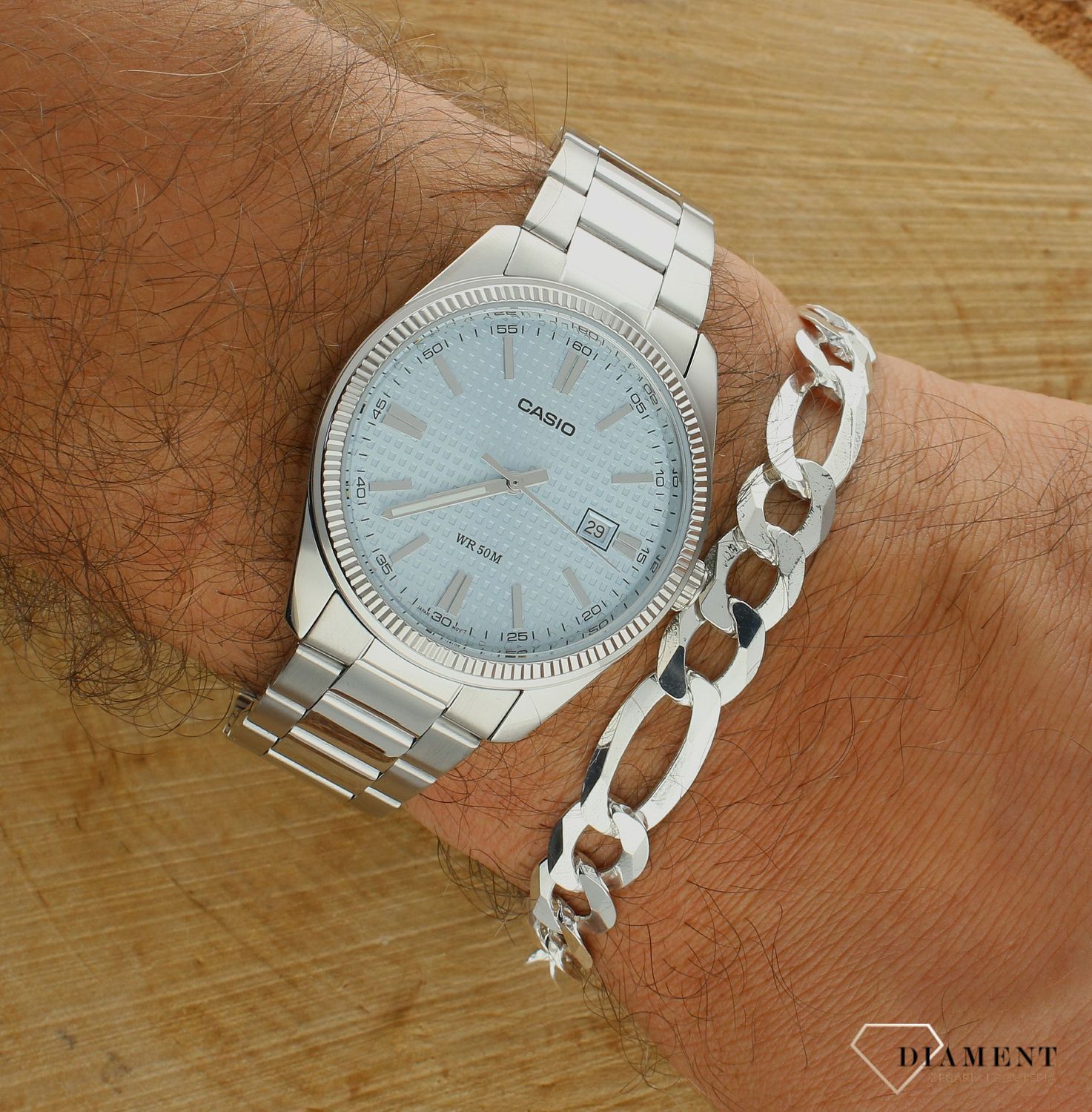 Zegarek męski Casio MTP-1302PE-2AVEF Timeless Collection błękitny. Zegarek męski Casio. Męski zegarek na baterię Casio. Zegarek męski klasyczny. Zegarek męski na bransolecie. Męski zegarek na prezent. Męski zegarek z.jpg