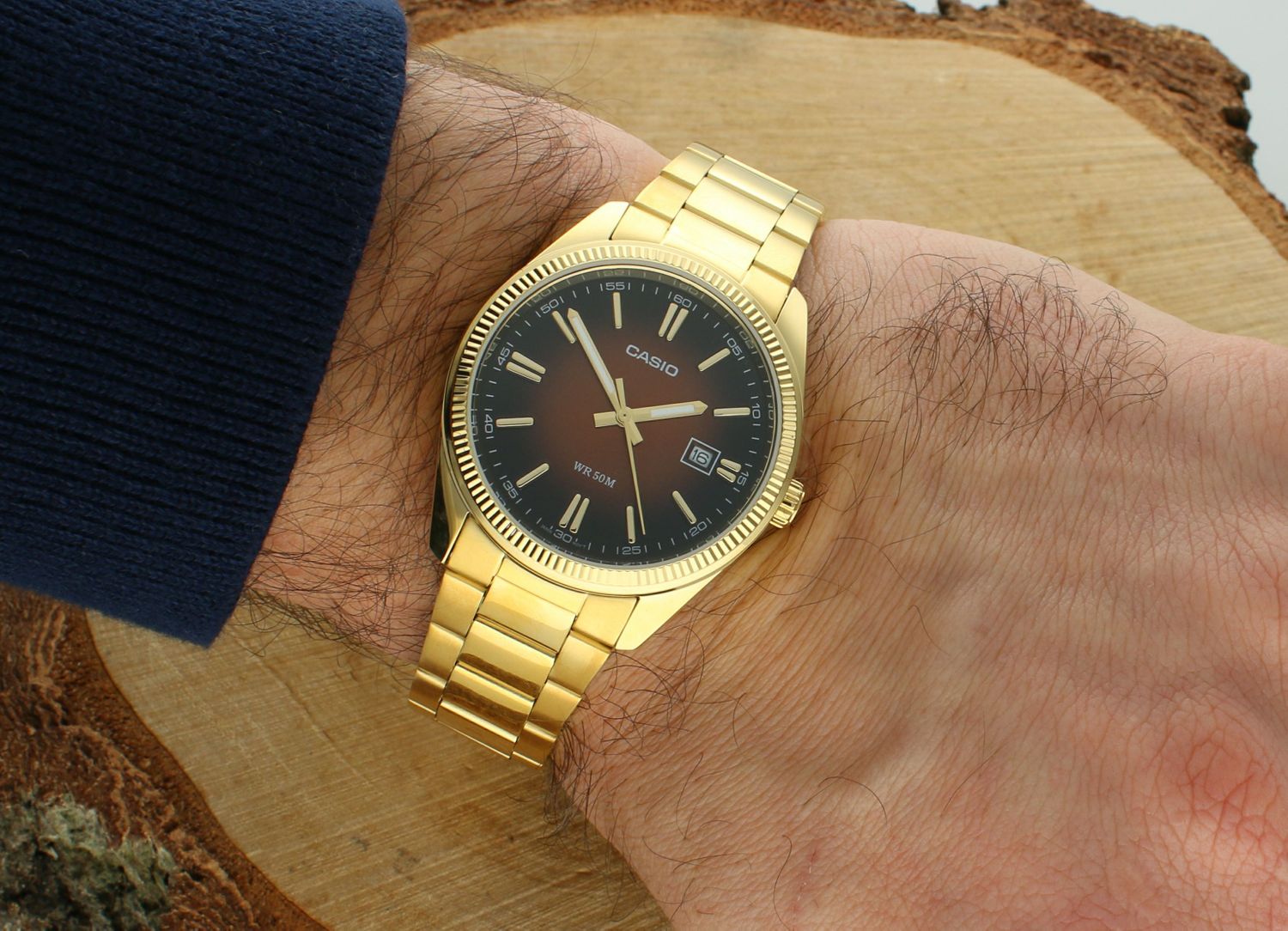 Zegarek CASIO MTP-1302PGC-5AVEF  to elegancki męski zegarek, idealny dla mężczyzn ceniących klasyczny styl i niezawodność.webp