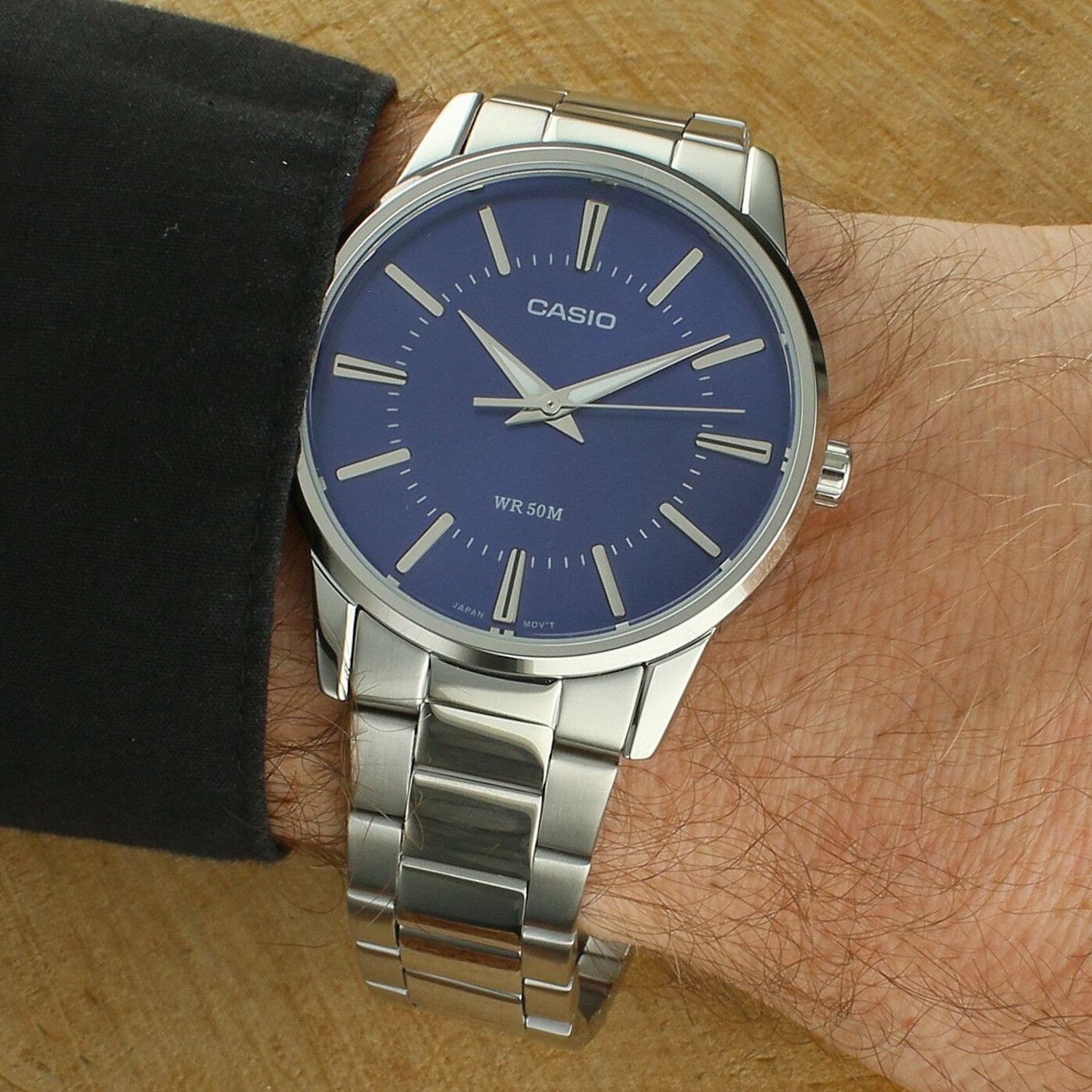 Zegarek męski Casio Classic MTP-1303PD-2AVEG – niebieska tarcza, stalowa bransoleta, kwarcowy.jpg