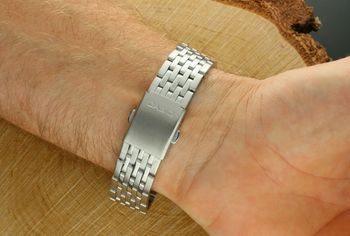 Zegarek męski Casio MTP-B190D-1BVEF z czarną tarczą, stalową bransoletą i mechanizmem kwarcowym. Szkło mineralne, wodoszczelność 50M. 3 lata gwarancji z opcją przedłużenia (1).jpg
