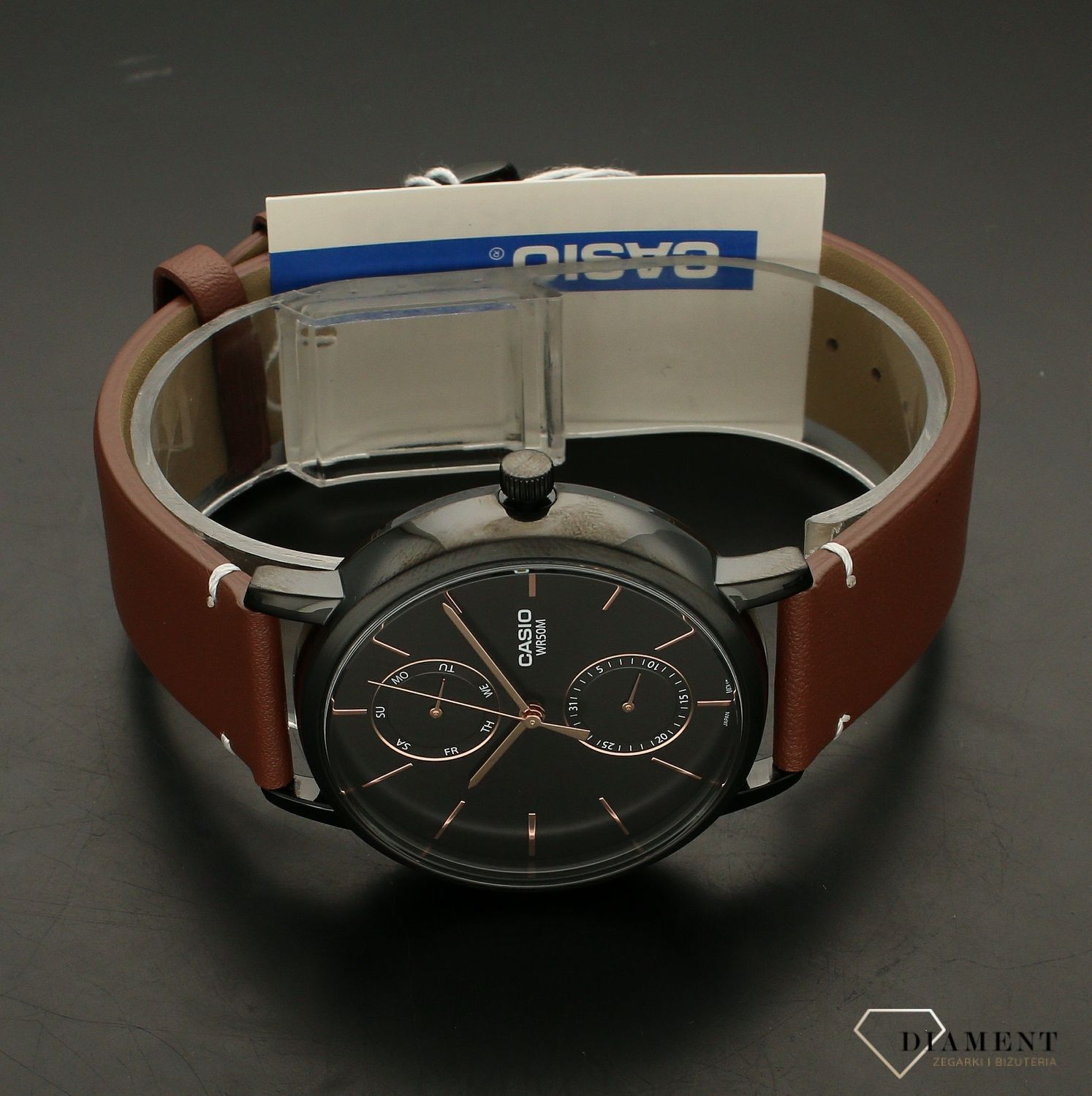 Zegarek męski na brązowym pasku elegancki Casio MTP-B310BL-5AVEF. Zegarek męski na brązowym pasku elegancki Casio to klasyczny zegarek na brązowym pasku z czytelną tarczą  wyposażony jest w kwarcowy mechanizm, z.jpg