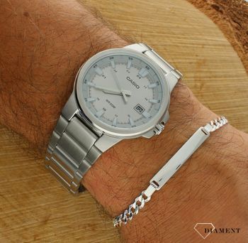 Zegarek męski Casio MTP-E173D-7AVEF. Zegarek męski Casio. Męski zegarek na baterię Casio. Zegarek męski klasyczny. Zegarek męski na bransolecie. Męski zegarek na prezent.55.jpg