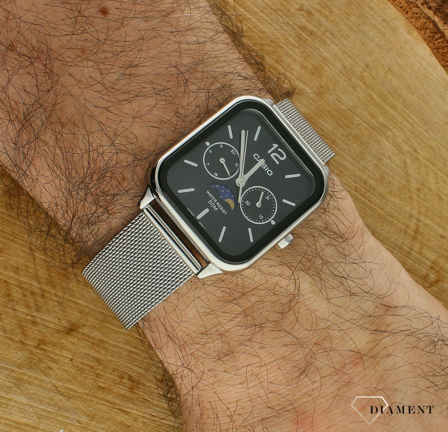 Zegarek męski Casio Classic Moonphase MTP-M305M-1AVER. Zegarek męski Casio. Zegarek męski Casio z fazami księżyca. Zegarek męski na bransolecie z fazami księżyca. Zegarek męski Casio na prezent..jpg