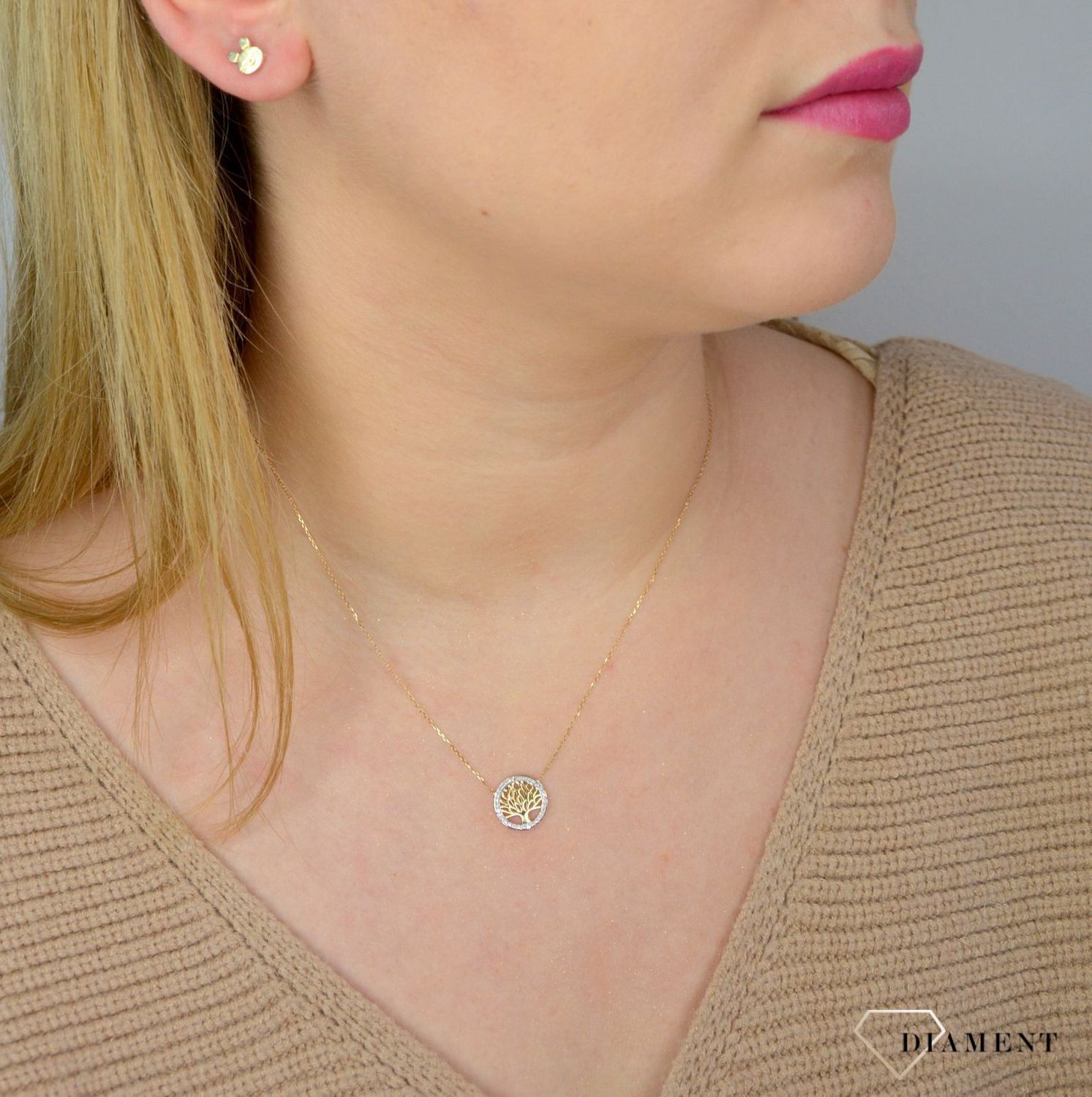 Złoty naszyjnik z brylantami 0,01ct4 N06639YC.jpg