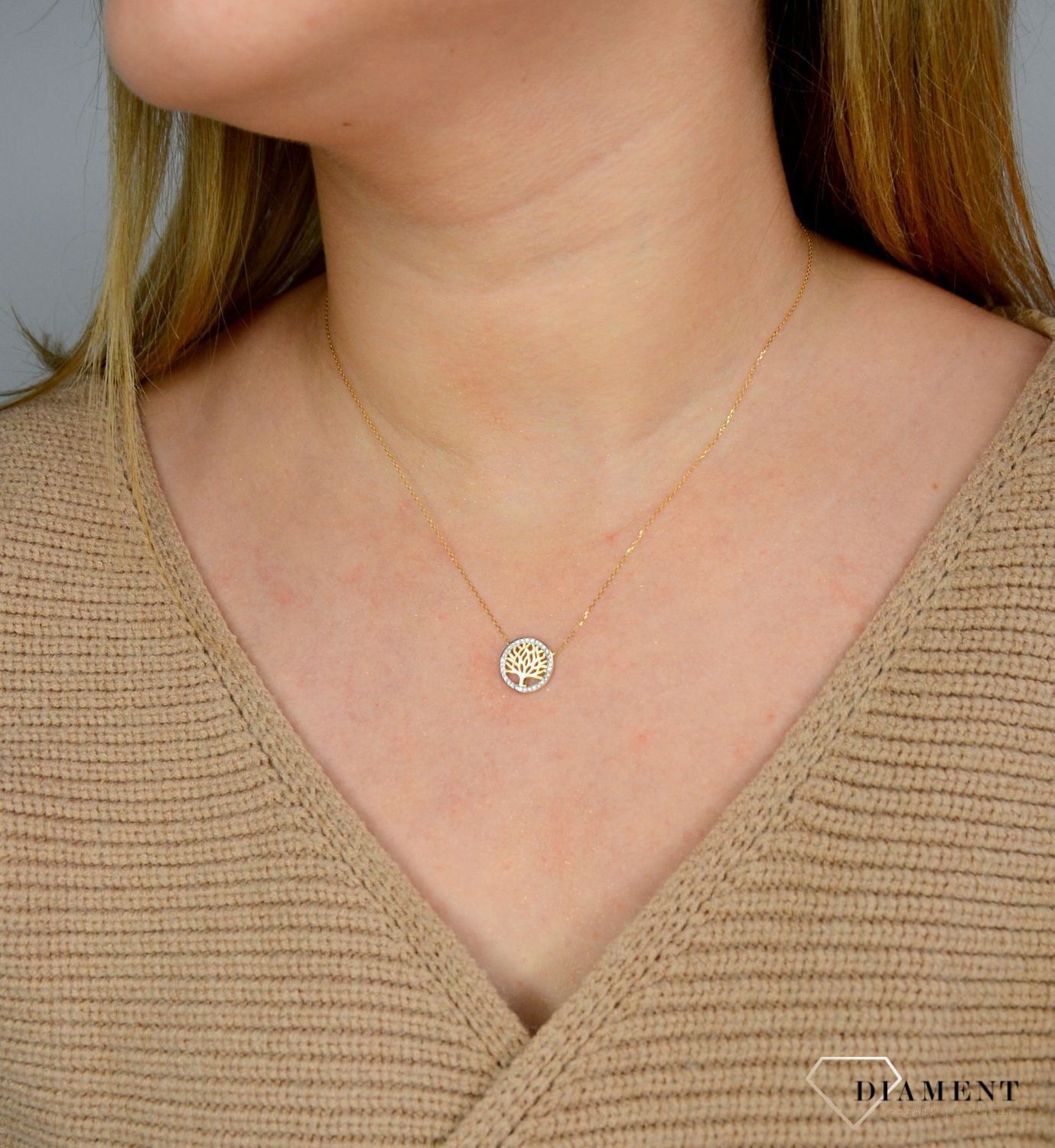 Złoty naszyjnik z brylantami 0,01ct4 N06639YC.jpg