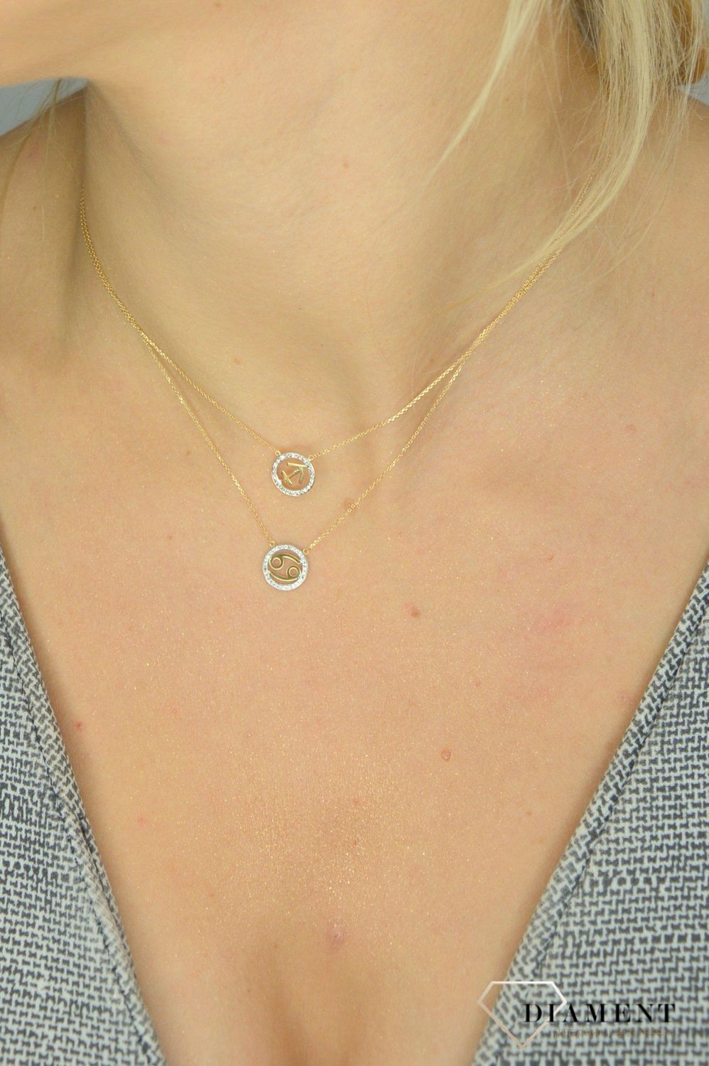 Złoty naszyjnik z brylantami znak zodiaku Rak N07638YC.jpg