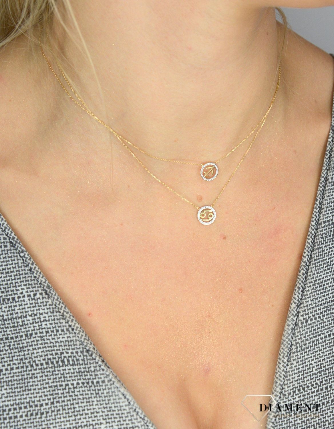 Złoty naszyjnik z brylantami znak zodiaku Rak N07638YC.jpg