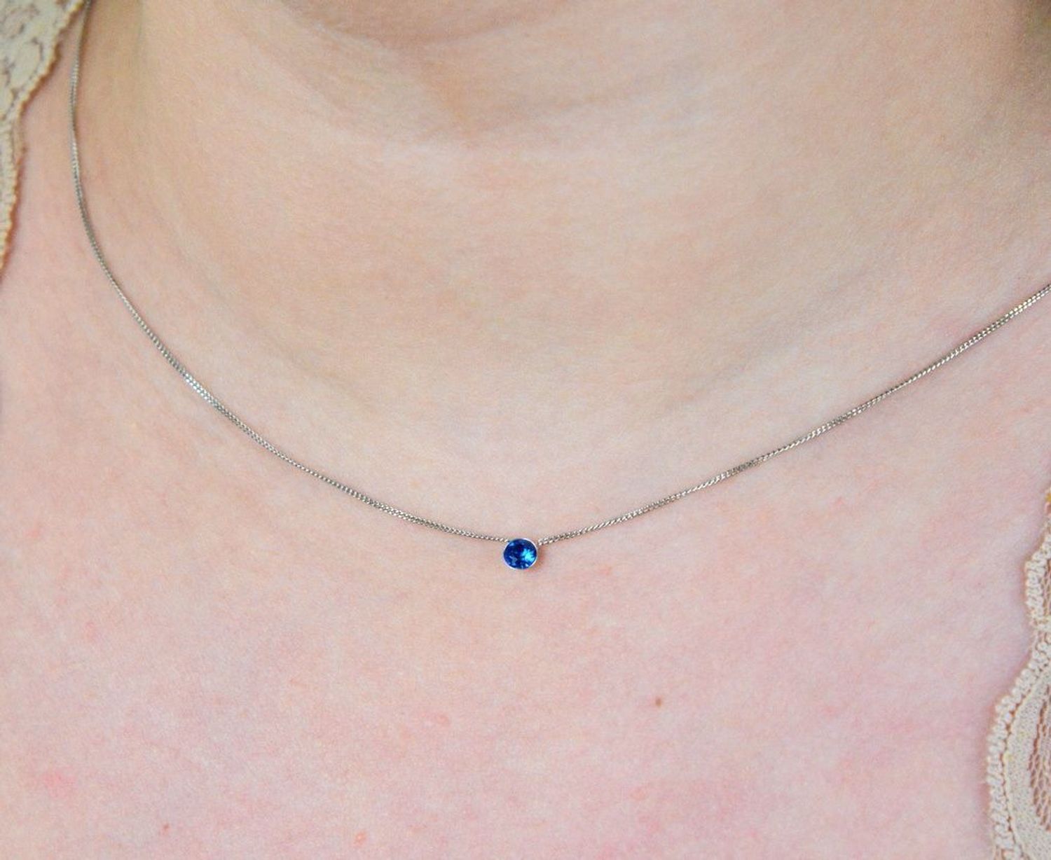 Srebrny naszyjnik  Okrągły kryształek  Swarovski Crystals 925 N1088PP31CB-L..jpg