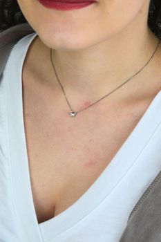  Naszyjnik dziecięcy 925 „Kryształowy Motylek” z kryształkiem Swarovski – LITTLE PRINCESS (2).jpg