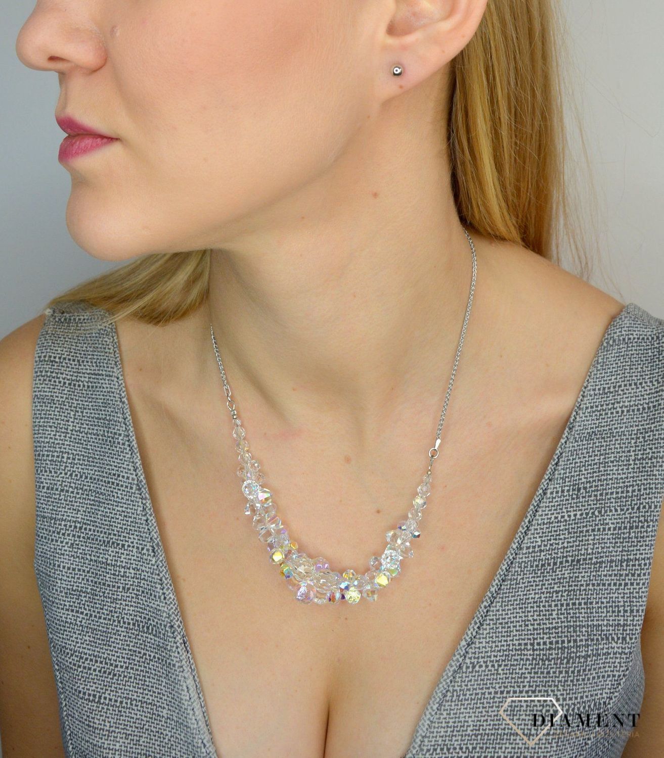 Kolia Ślubna srebrna Swarovski element w kolorze opalizującym NAG5150. Naszyjnik Swarovski element w kolorze opalizującym NAG5150  wykonana ze srebra próby 925 oraz ekskluzywnych kryształów 1.jpg