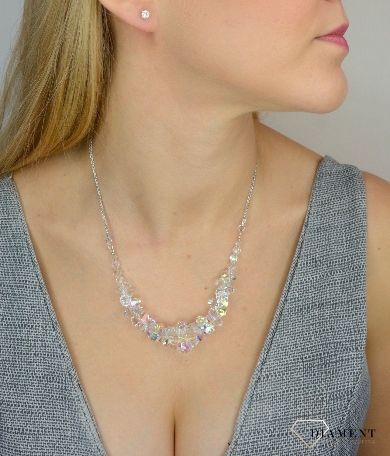 Kolia Ślubna srebrna Swarovski element w kolorze opalizującym NAG5150. Naszyjnik Swarovski element w kolorze opalizującym NAG5150  wykonana ze srebra próby 925 oraz ekskluzywnych kryształów 1.jpg