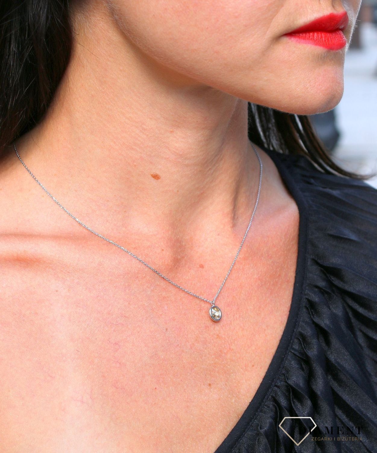 Naszyjnik Swarovski srebrny Urodzinowe Kamienie Topaz Okrągła zawieszka kolor Golden Shadow NB1122SS29GS.jpg