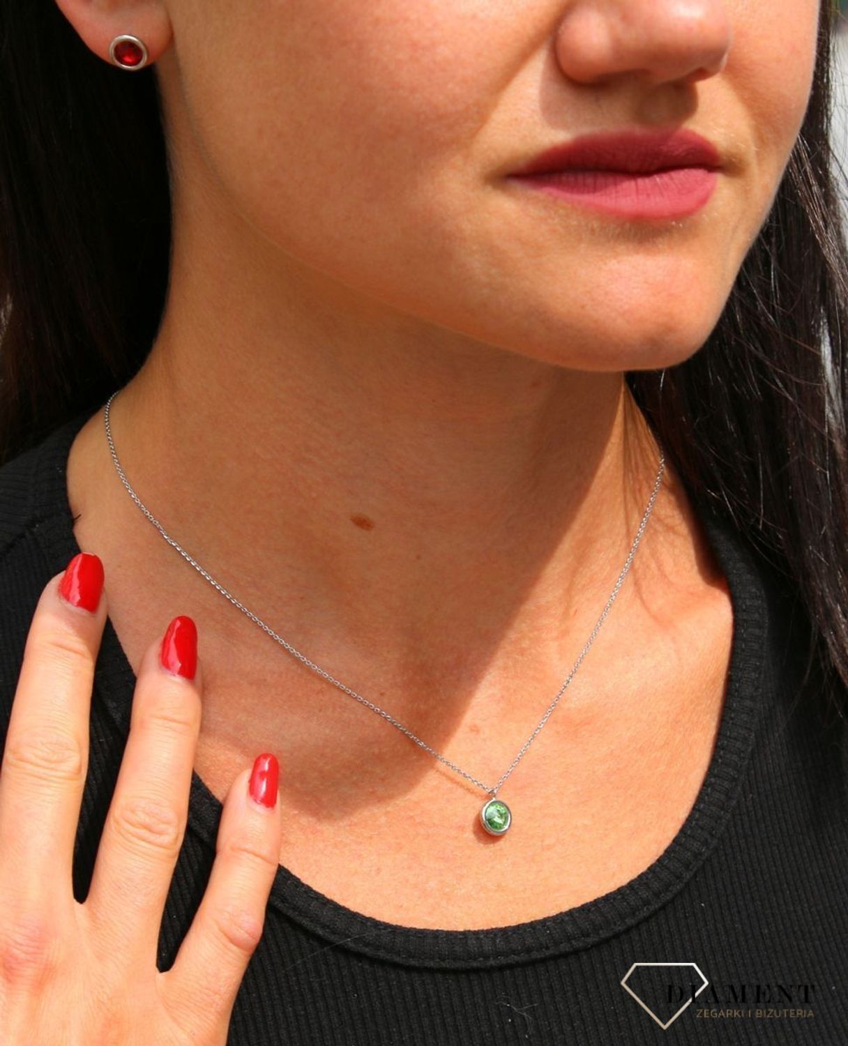 Naszyjnik Swarovski srebrny Urodzinowe Kamienie Peridot Okrągła zawieszka NB1122SS29PE.JPG