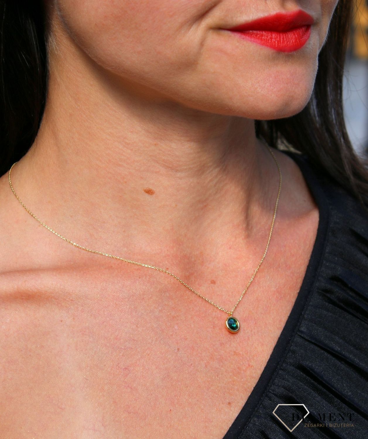 Naszyjnik Swarovski pozłacany Urodzinowe Kamienie Emarald Okrągła zawieszka NBG1122SS29EM.jpg