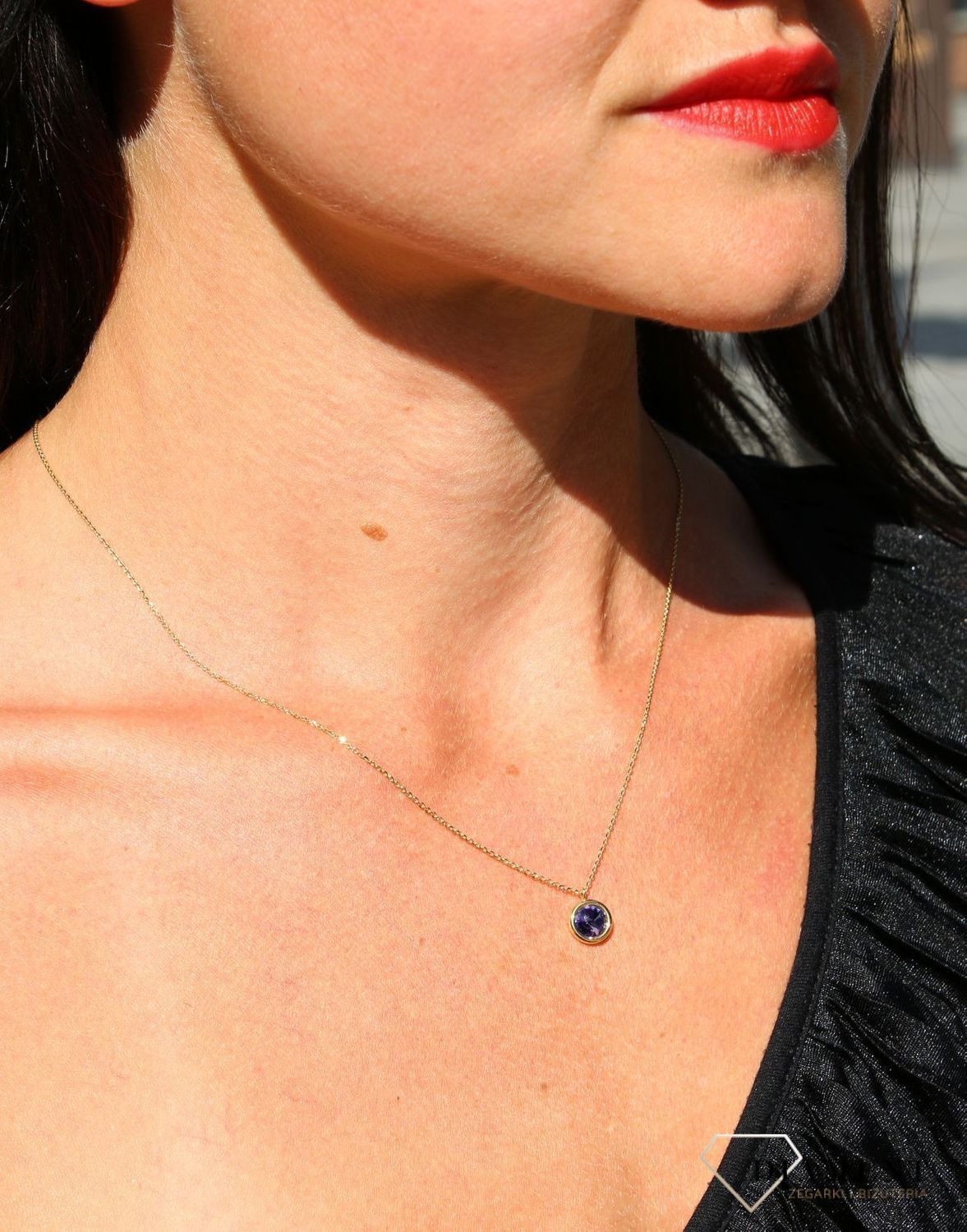 Naszyjnik Swarovski pozłacany Urodzinowe Kamienie Tanzanite Okrągła zawieszka NBG1122SS29TA.jpg