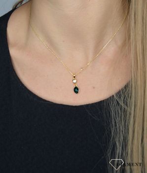 Naszyjnik Srebrny pokryty złotem Swarovski zielony kryształ Ovalan Gold Emerald NCG41228EM. Wysokiej jakości biżuteria srebrna, idealna na każdą okazję.  (9).JPG