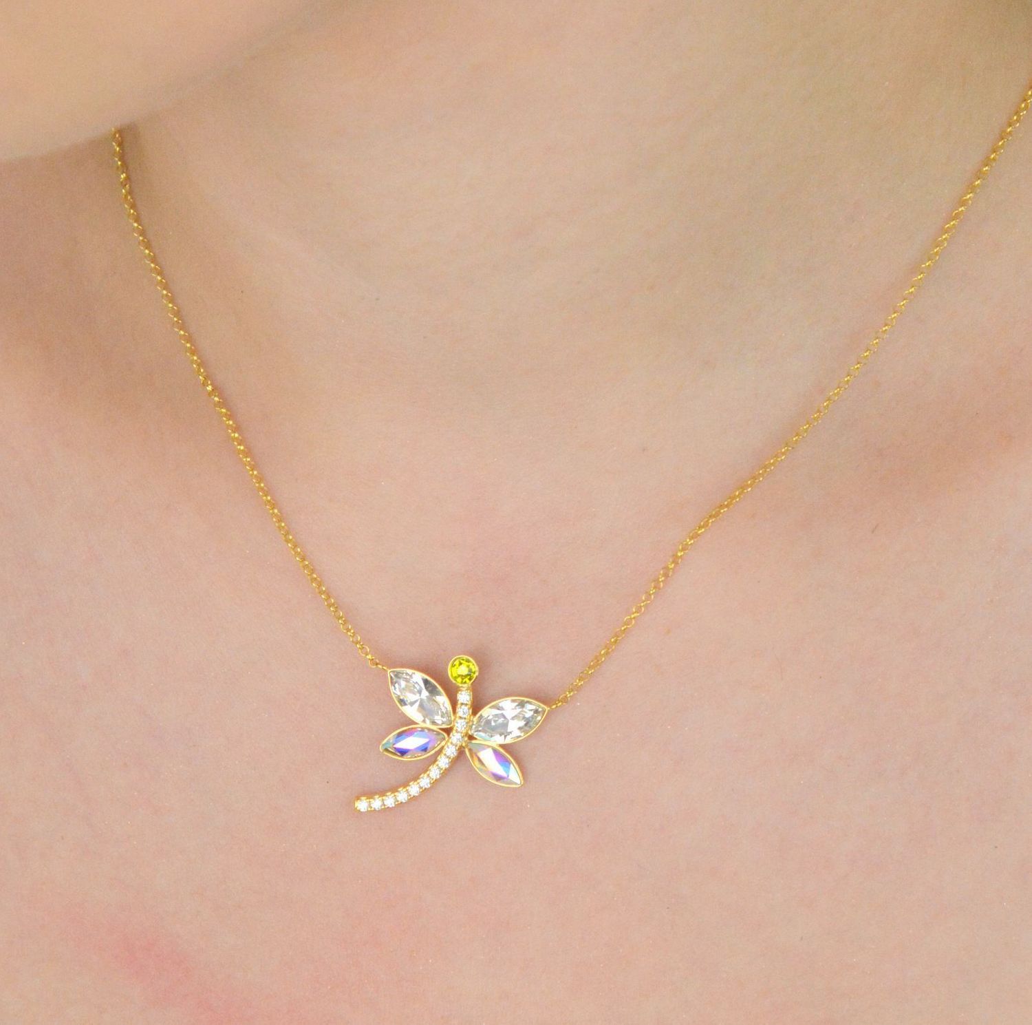 Naszyjnik pozłacany NDCG4228CAB – Ważka z kryształami Swarovski i cyrkoniami.jpg