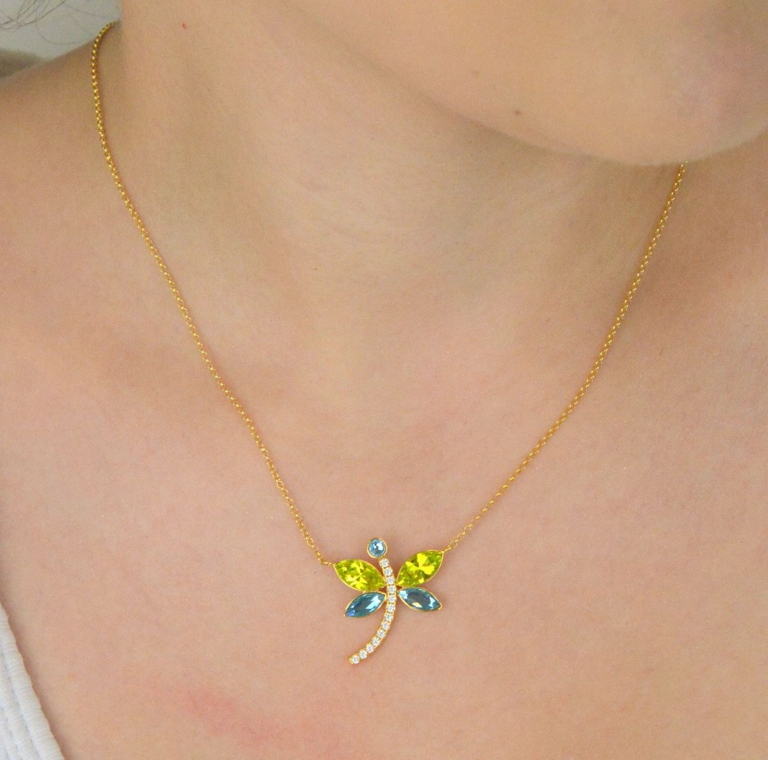 Naszyjnik pozłacany srebrny 925 z ważką i kryształami Swarovski – Biżuteria elegancka.jpg