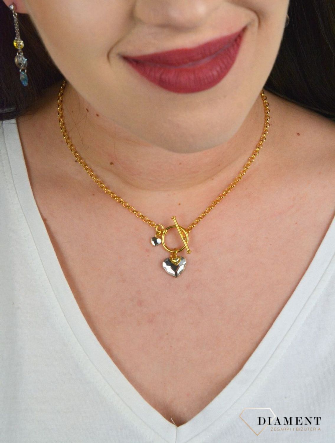Srebrny naszyjnik pozlacany z zawieszkami w kształcie serca w kolorze Crystal NDG28082C.jpg