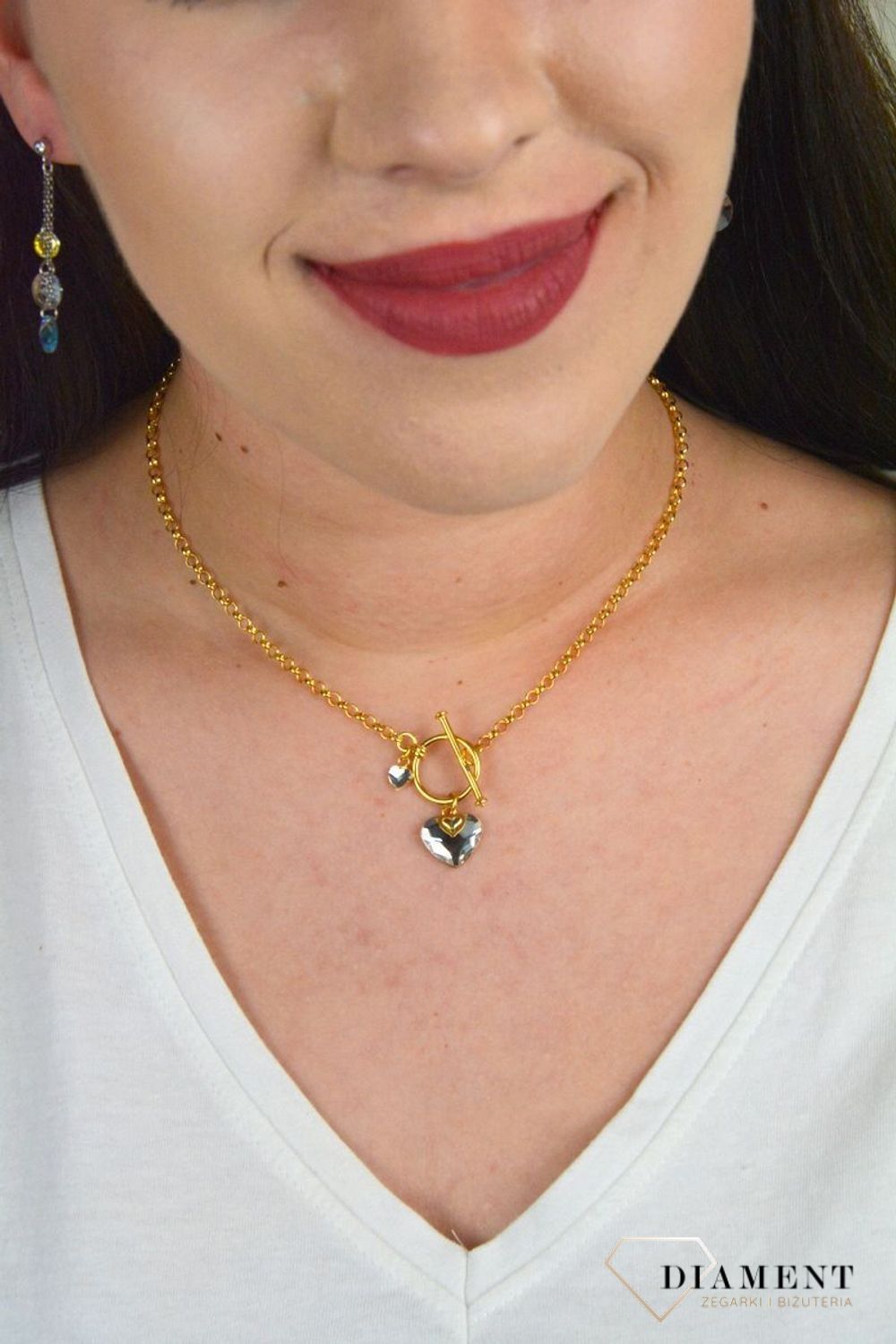 Srebrny naszyjnik pozlacany z zawieszkami w kształcie serca w kolorze Crystal NDG28082C.jpg