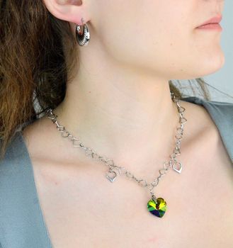 Srebrny naszyjnik serce Swarovski Virtual medium łańcuszek serca 925 NE5006NMC100 (4).JPG