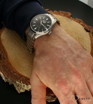  Wykorzystanie wysokiej jakości stali w bransolecie gwarantuje, że zegarek odporny jest na korozję i uszkodzenia oraz nie powoduje alergii. W bransolecie zastosowano standardowe zamknięcie na podwójny zatrzask gwarantuje pos (6).jpg