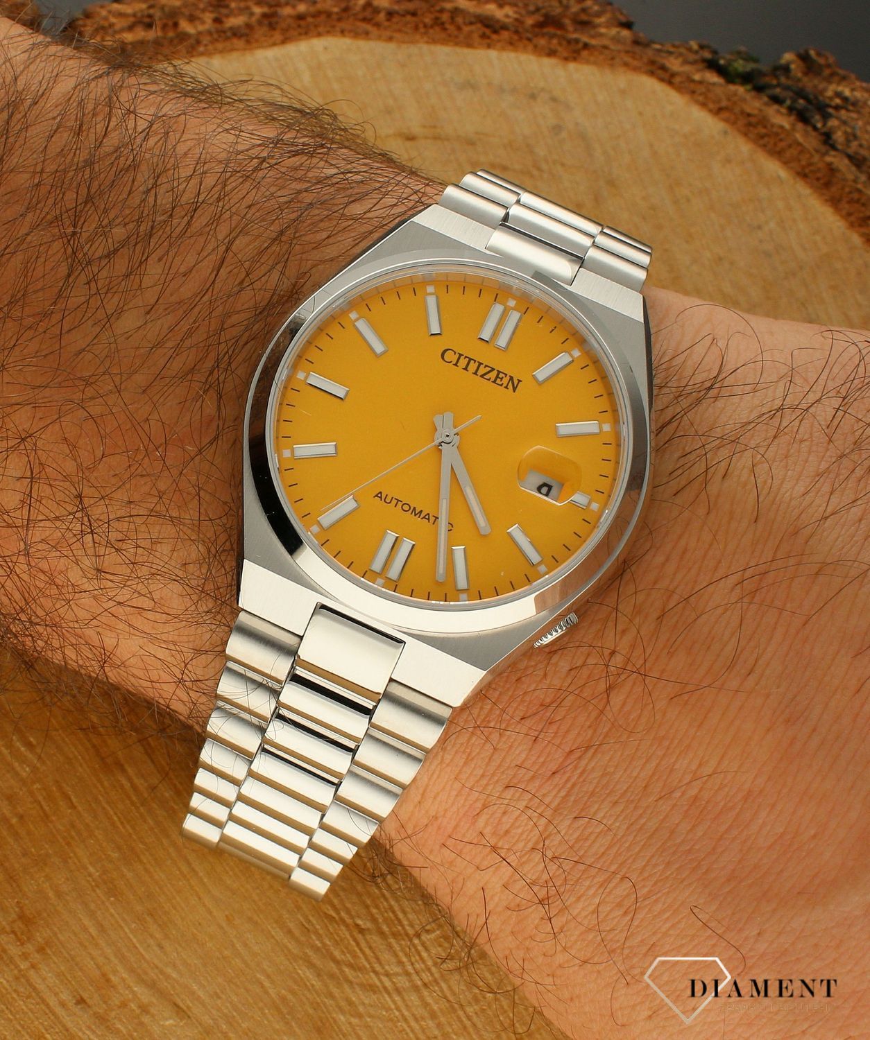 Zegarek męski Citizen Tsuyosa Yellow Automatic Classic Sapphire NJ0150-81Z. Męski zegarek automatyczny. Zegarek męski automatyczny na bransolecie. Męski zegarek z pomarańczową tarczą. Zegarek męski Citizen z datownikiem. Zegarek męski automatyc.jpg