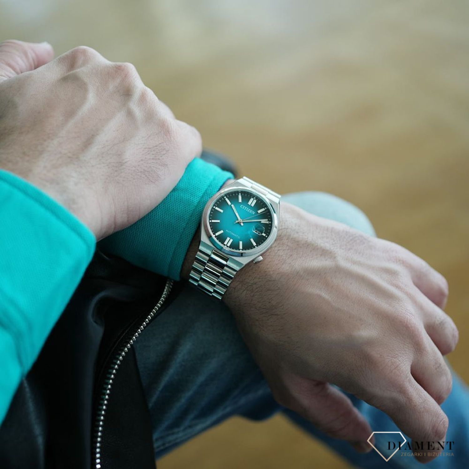 Zegarek męski Citizen Tsuyosa Blue Gradient Automatic Classic Sapphire NJ0151-88X. Męski zegarek automatyczny. Zegarek męski automatyczny na bransolecie. Męski zegarek z tarczą w kolorze Tiffany Blue. Zegarek męski z niebieską tarczą..jpg