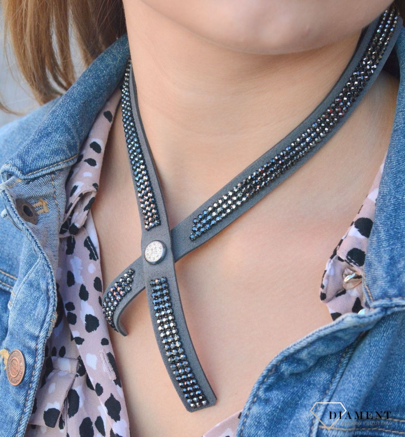 Naszyjnik choker Swarovski z kryształkami w kolorze Sparkle Grey Jet NMESH3HJ.jpg