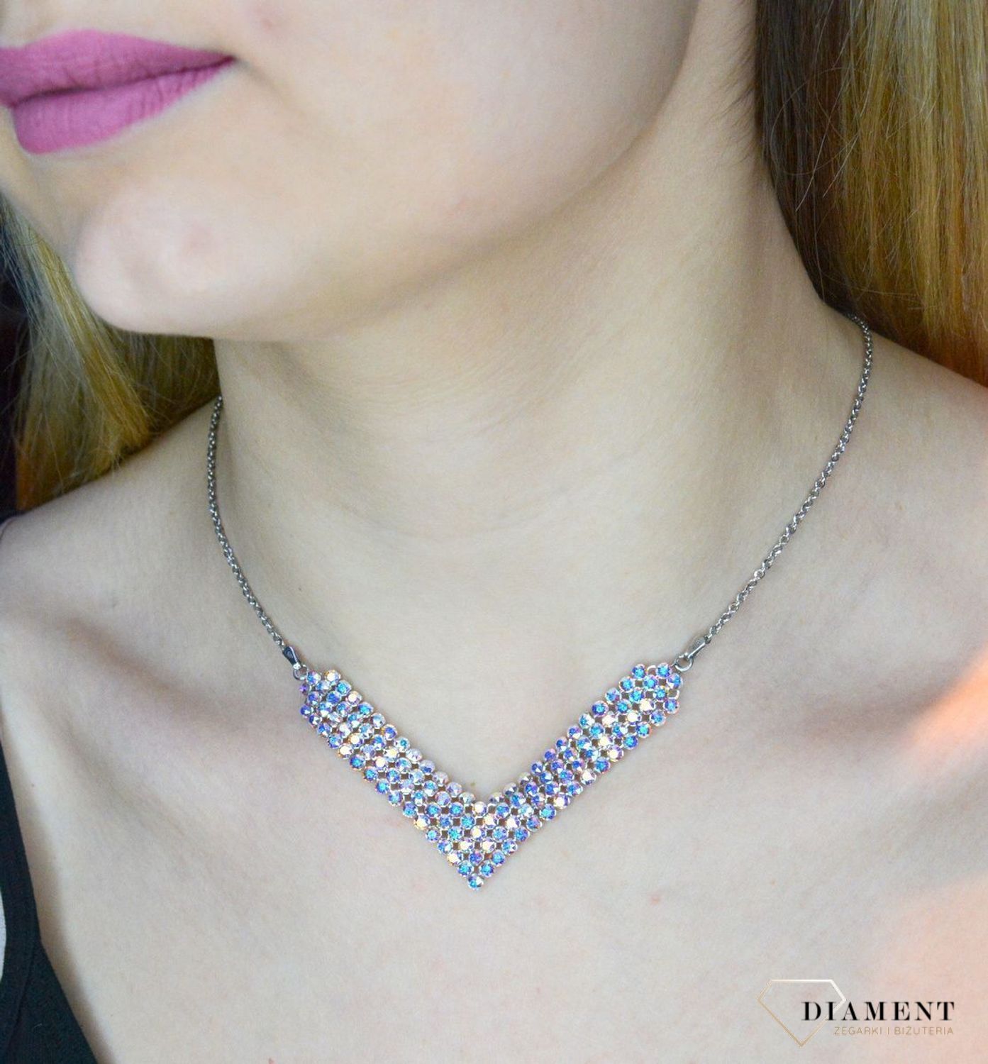 Naszyjnik Srebrny Spark Swarovski Classy V-shaped Aurore Boreale NMESHV4AB.jpg