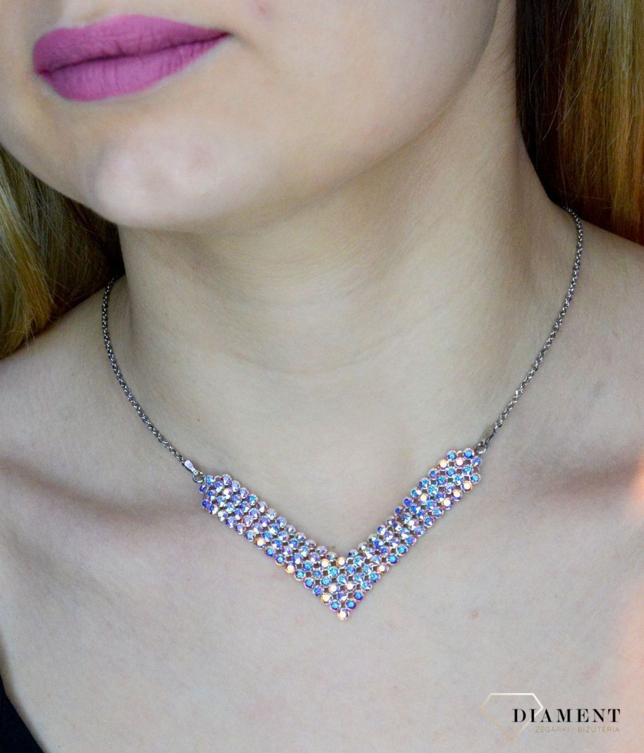 Naszyjnik Srebrny Spark Swarovski Classy V-shaped Aurore Boreale NMESHV4AB.jpg