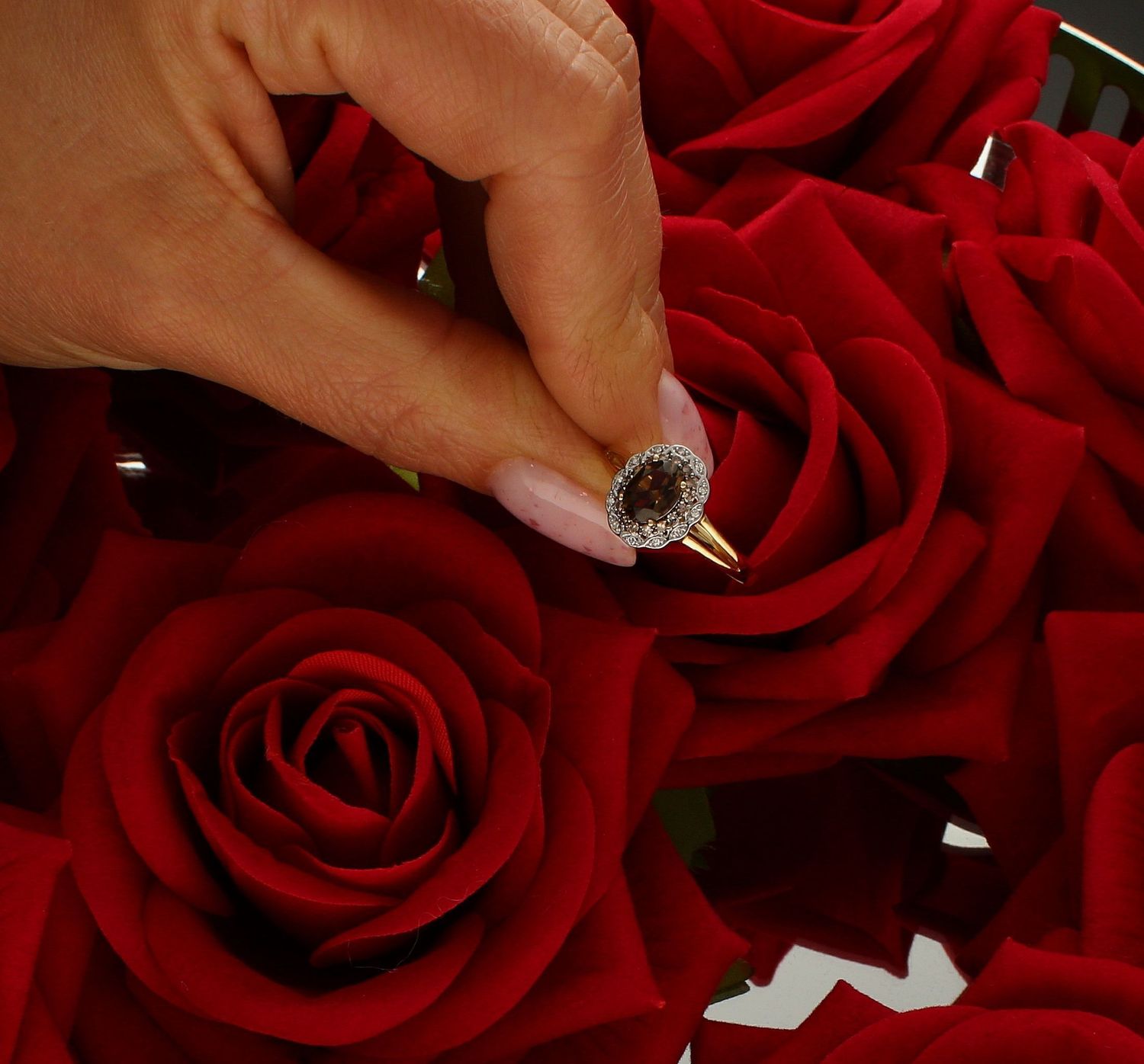 Pierścionek złoty markiza z Kwarcem Dymnym i Diamentami 585 rozmiar 17 (2).jpg