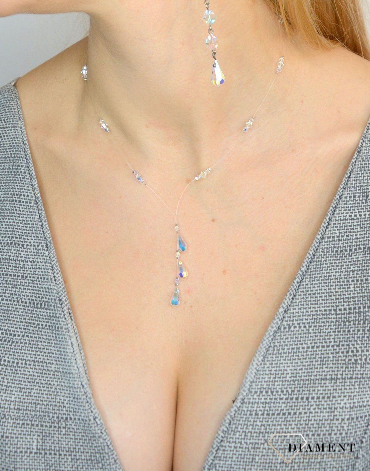 Naszyjnik Ślubny z Kryształami Swarovskiego. Naszyjnik z Kryształami Swarovskiego NR342-1 wykonana ze srebra próby 925 oraz ekskluzywnych kryształów Swarovski® crystals. 1.jpg