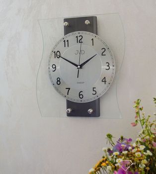 Ścienny zegar szklany z drewnem grafitowy NS21053.2 Nowoczesny zegar drewniany  ze srebrnymi cyframi. Zegary do nowoczesnego wnętrza.  (12).JPG