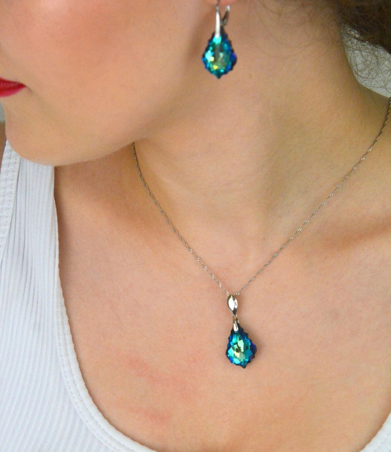 Naszyjnik srebrny próba 925 NS6090BB – Zawieszka łezka z kryształem Swarovski Bermuda Blue.jpg