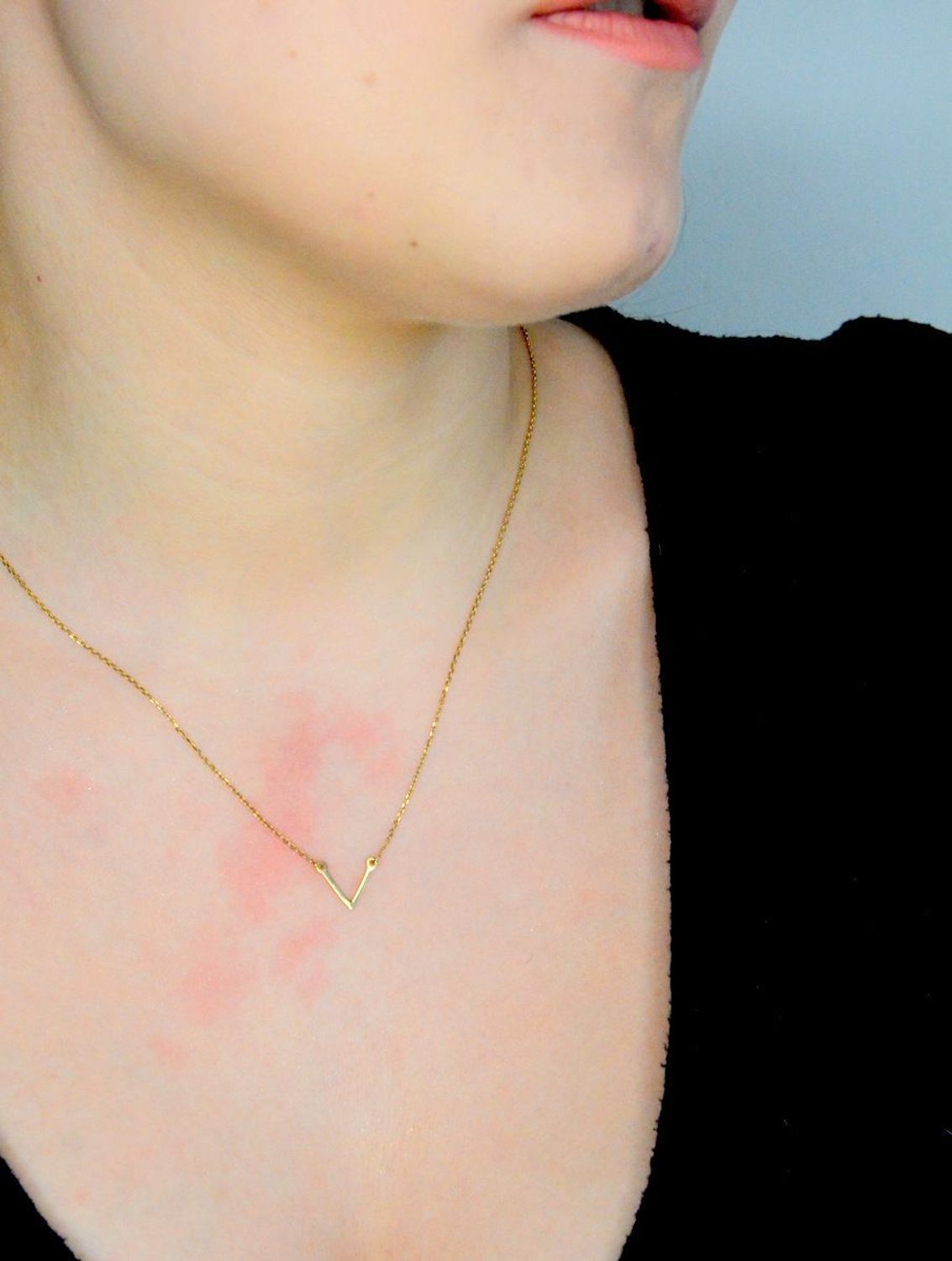 Naszyjnik celebrytka próba 333, NSZ-000000-016-333  Delikatny naszyjnik wykonany z najwyższej jakości złota próby 333. Złoty naszyjnik idealnie sprawdzi 1minimalistycznych.jpg