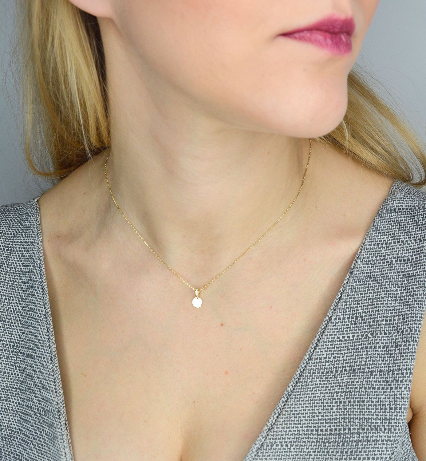 Złoty naszyjnik celebrytka 585 'wiszące kółko' NSZ-000000-033-585.jpg