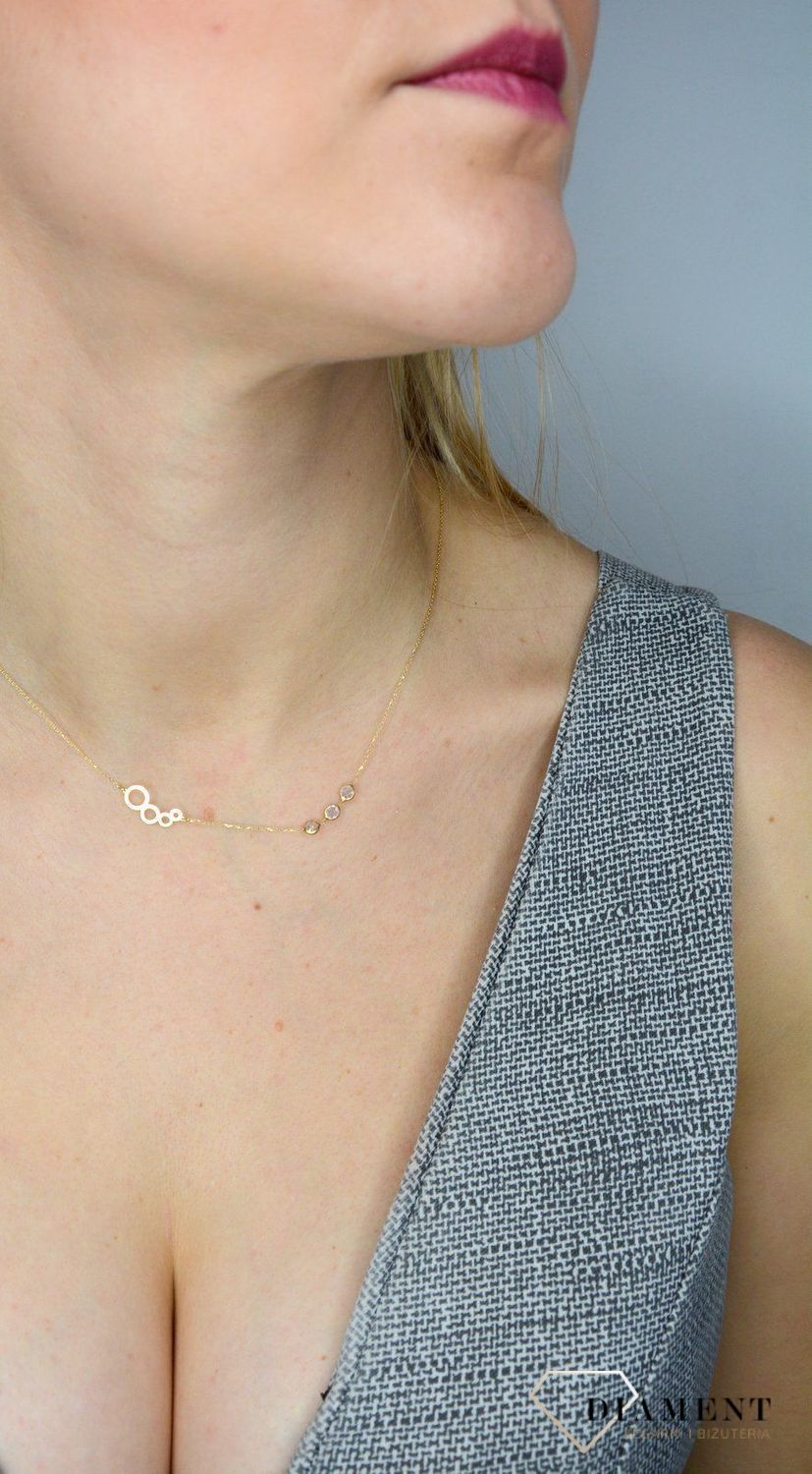 Naszyjnik złoty próby 585 z cyrkoniami NSZ-000000-037-585 Jest to idealny pomysł na prezent dla ukochanej, który został wykonany z wysokiej jakości 14-karatowego żółtego złota..jpg