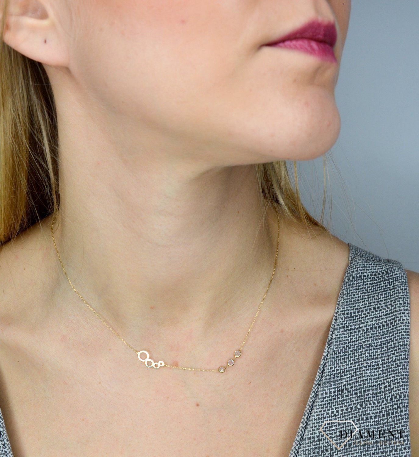 Naszyjnik złoty próby 585 z cyrkoniami NSZ-000000-037-585 Jest to idealny pomysł na prezent dla ukochanej, który został wykonany z wysokiej jakości 14-karatowego żółtego złota..jpg