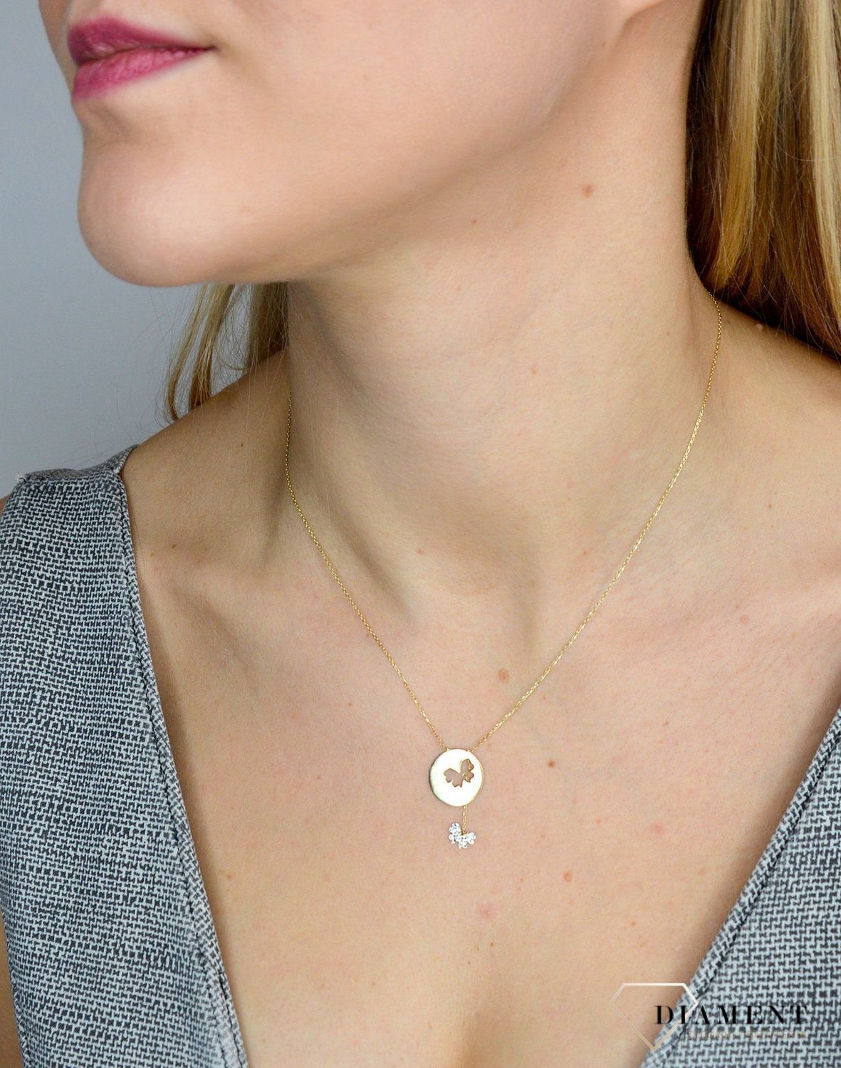 Naszyjnik złoty motylek w kółku NSZ-000000-040-585.jpg