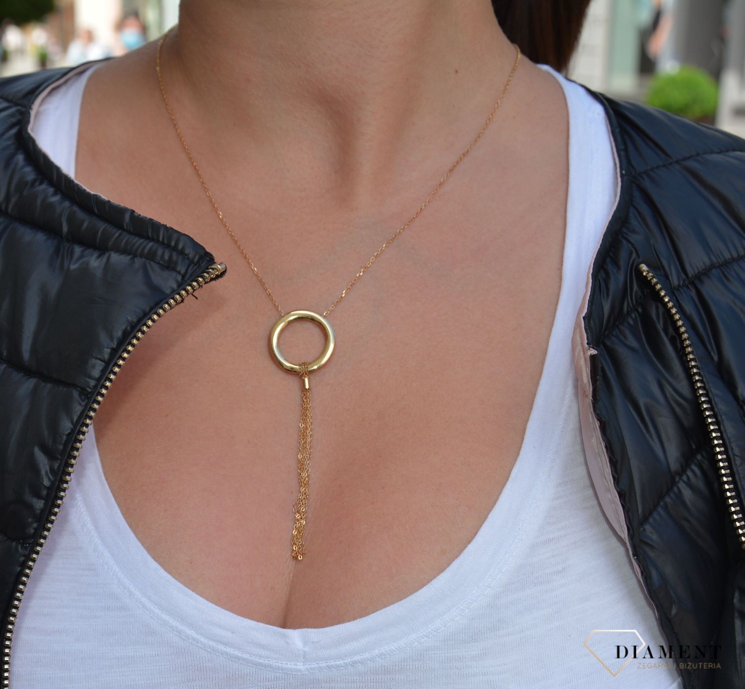 Naszyjnik złoty kółko z łańcuszkami.jpg