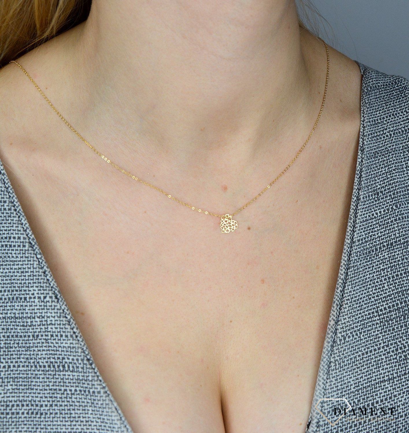 Naszyjnik złota celebrytka 585 ażurowe serce. Prezentowany złoty naszyjnik damski  to doskonała propozycja dla kobiet, które cenią sobie efektowne i zarazem proste dodatki..jpg