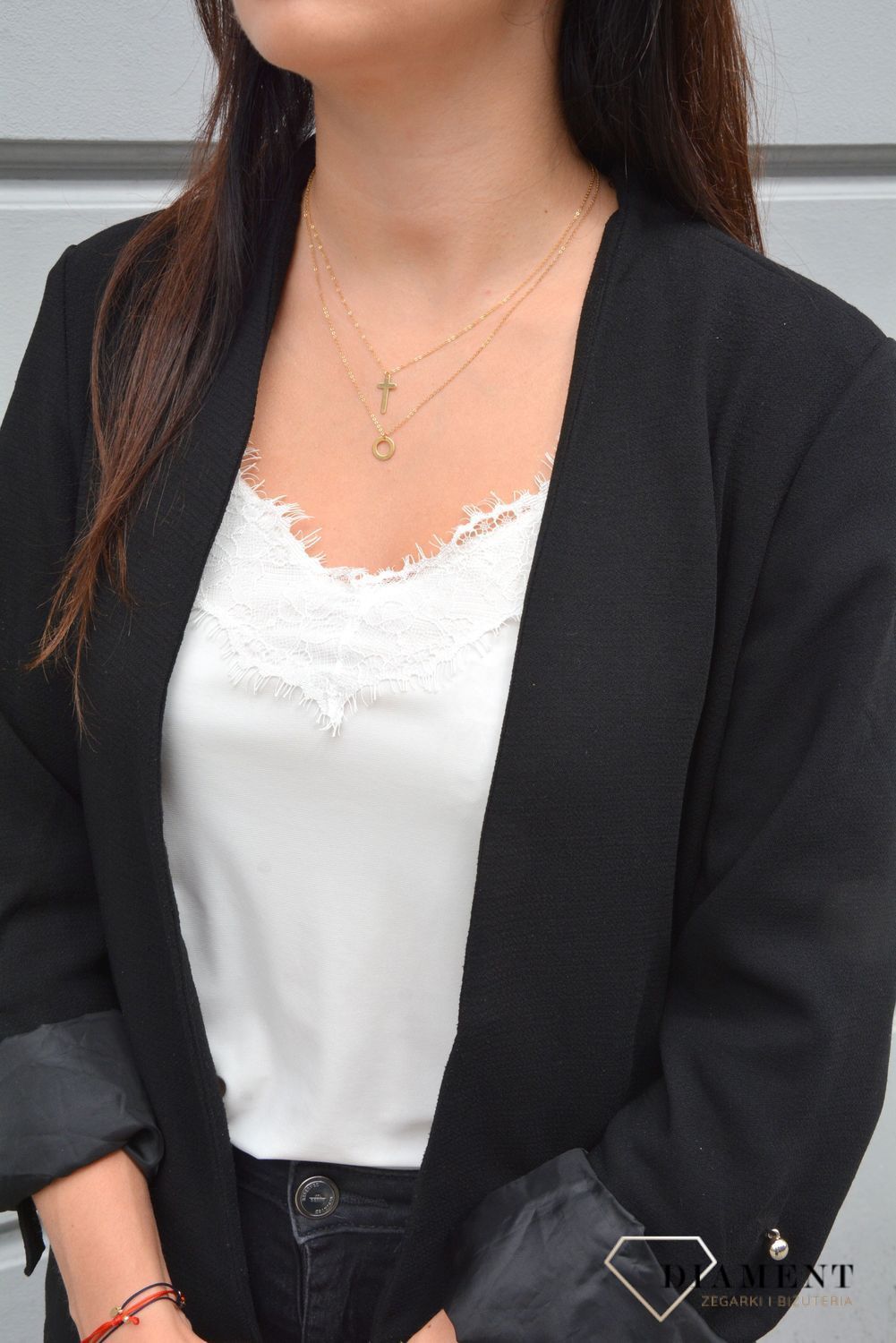 Złoty naszyjnik celebrytka kółko krzyżyk.jpg