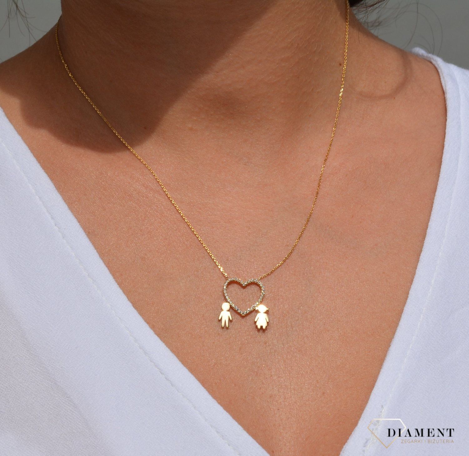 Złoty naszyjnik celebrytka 585 serce z cyrkonią i dziećmi.jpg