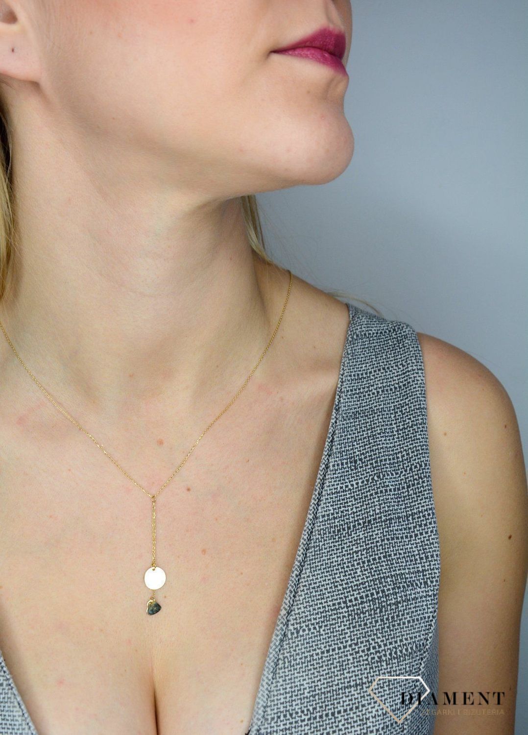 Naszyjnik złota celebrytka krawatka 585 blaszka z serduszkiem. Prezentowany złoty naszyjnik damski  to doskonała propozycja dla kobiet, które cenią sobie efektowne i zarazem proste dodatki..jpg