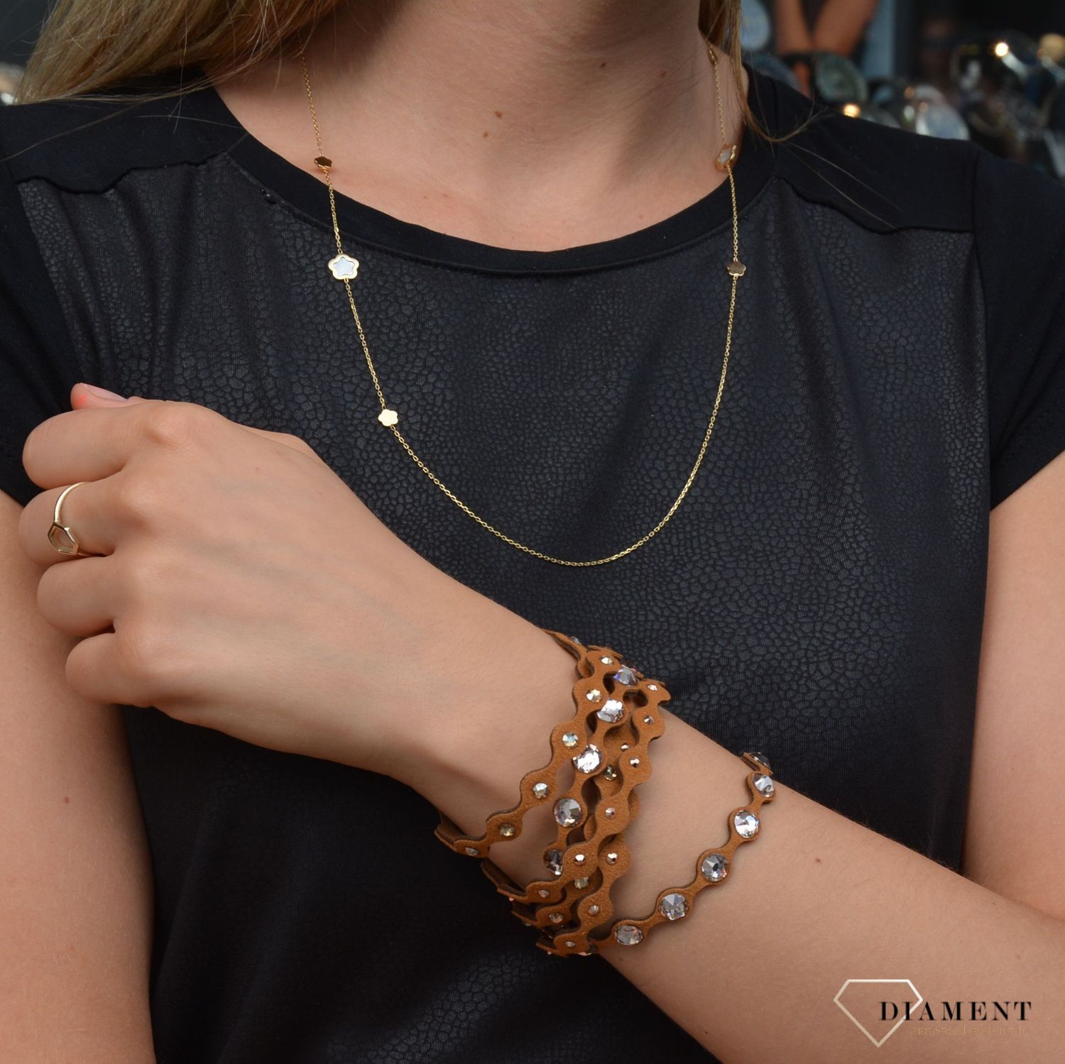 Złoty naszyjnik 585 kwiatki.jpg