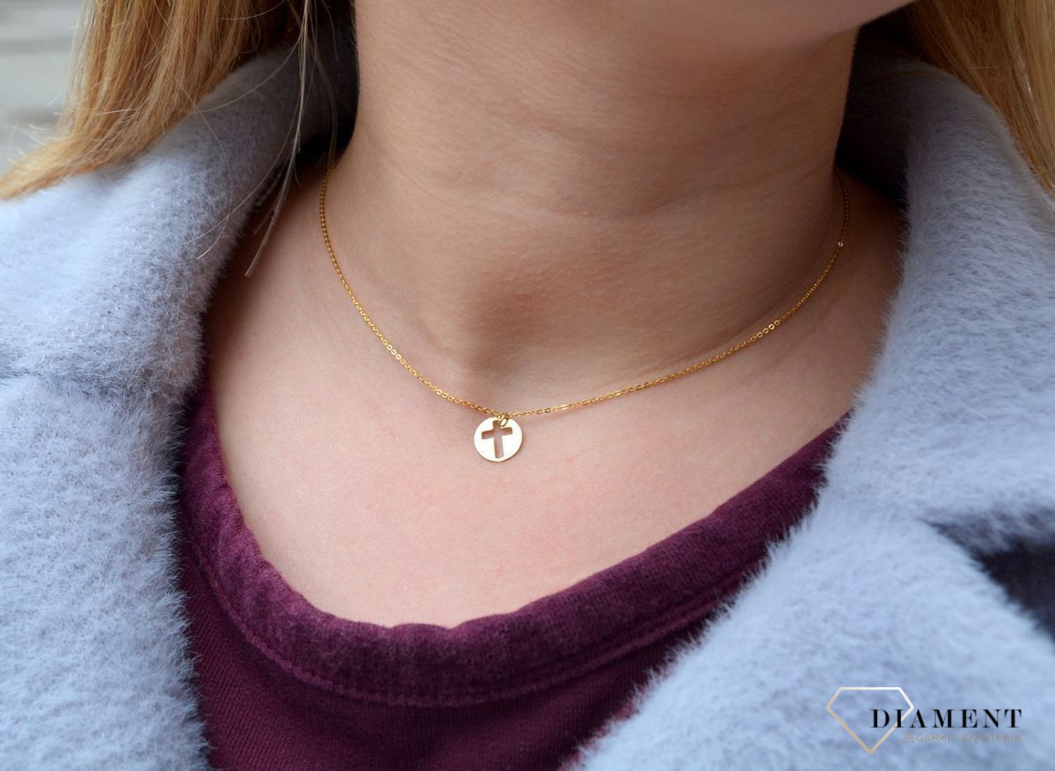 Naszyjnik celebrytka krzyżyk w kółku NSZ-000000-117-585.jpg