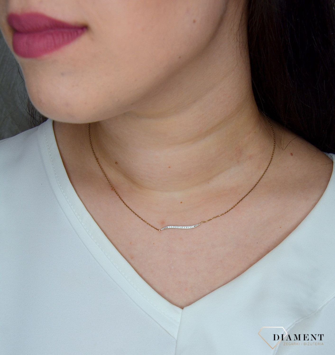 Złoty naszyjnik celebrytka 333 fala z cyrkonią NSZ-000000-135-333.jpg